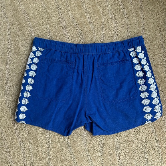 Vineyard Vines Embroidered Blue Pull On Shorts 3.5 inch linen draw string shorts - Picture 2 of 9